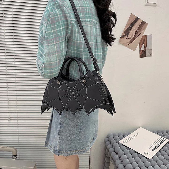 Umhängetasche für Halloween-Outfit, kreatives Fledermausmuster, Ledertasche