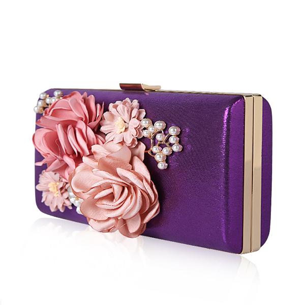 Abendtasche mit Blumenmuster