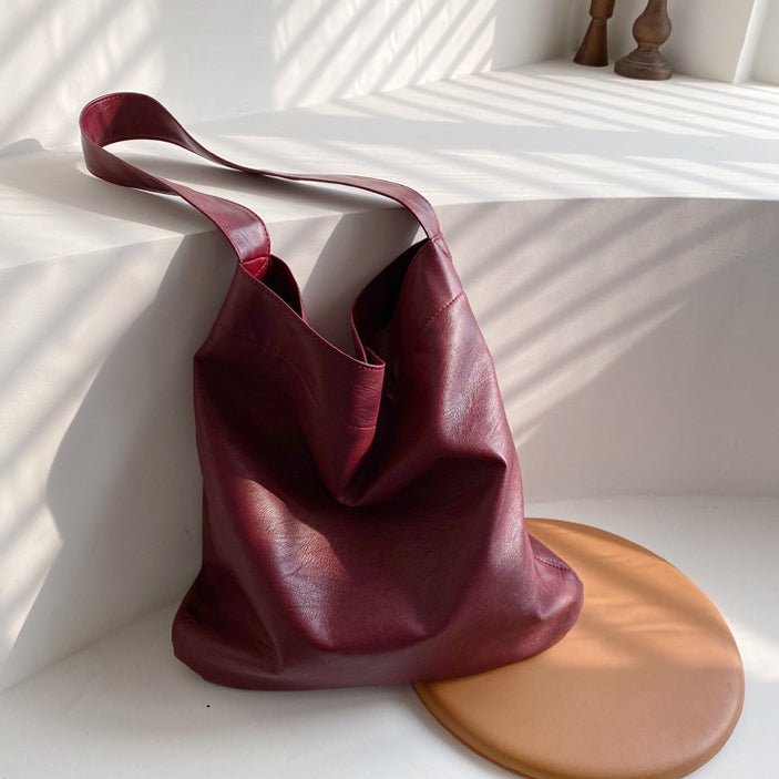 Weiche Tragetasche aus veganem Leder für Damen, klassische Pendler-Umhängetasche