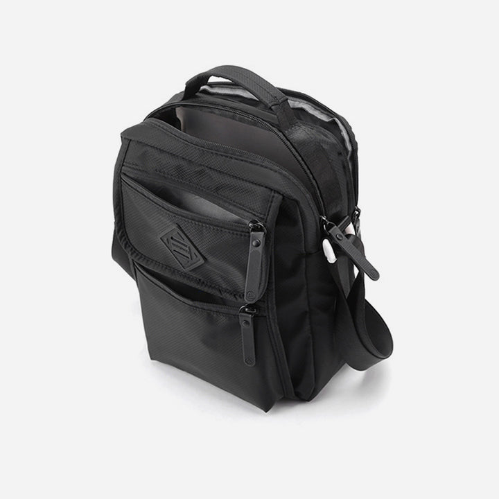 Tragbare Umhängetasche aus Nylon für Herren, minimalistische Schultertasche