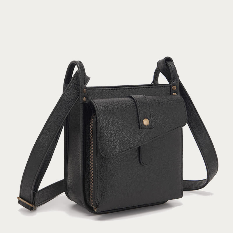 Kleine Umhängetasche aus weichem, gekrispeltem veganen Leder im Vintage-Stil mit mehreren Taschen