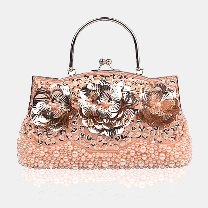 Abendtasche mit Perlen und Pailletten sowie Blumen