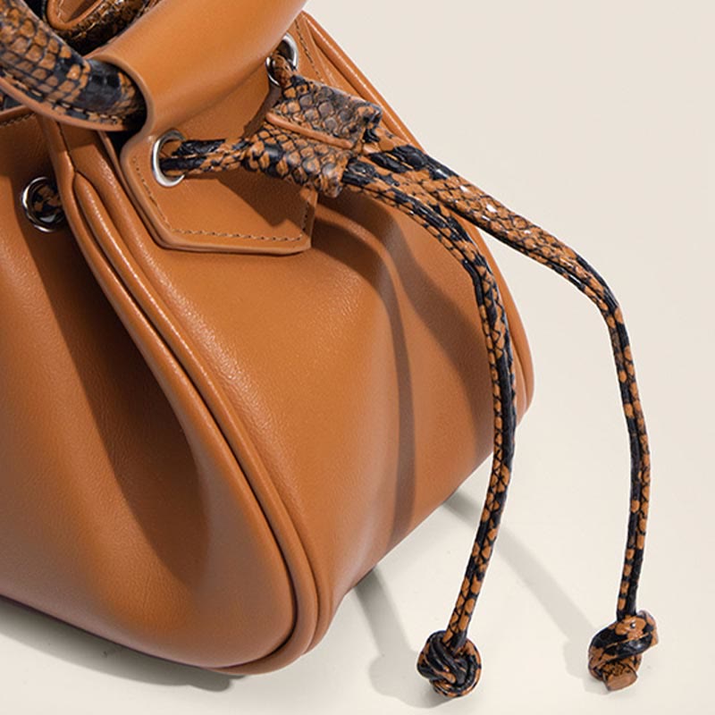 Handtasche für Damen, Nischenring, Vintage-Falte, Kordelzug, Umhängetasche