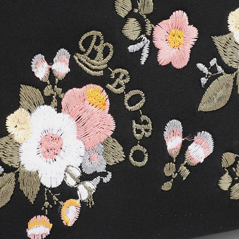Umhängetasche mit Blumenstickerei und mehreren Taschen