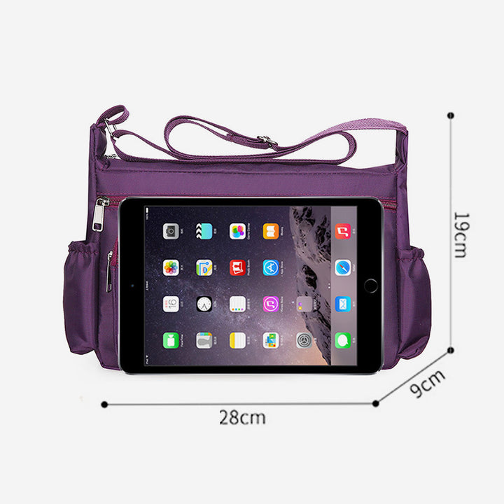 Wasserdichte Umhängetasche mit mehreren Taschen und Aufdruck