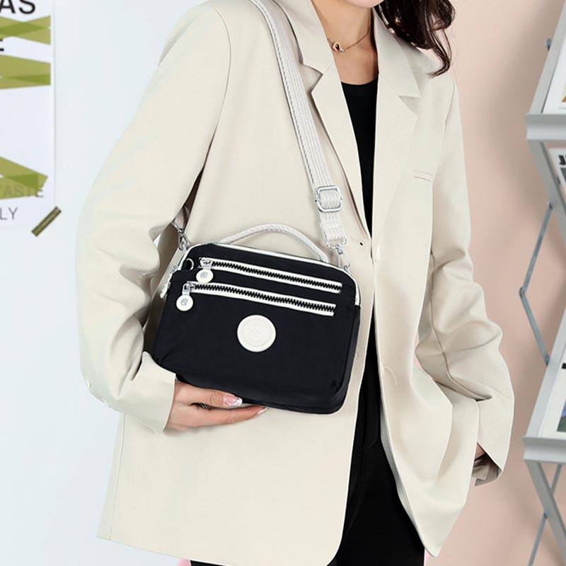Leichte Handtasche aus Nylon mit mehreren Taschen, kleine Umhängetasche