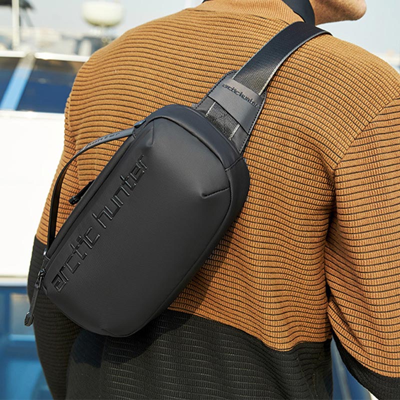 Multifunktionale Umhängetasche für Herren, modische Gürteltasche, Schultertasche mit Tragegriff oben