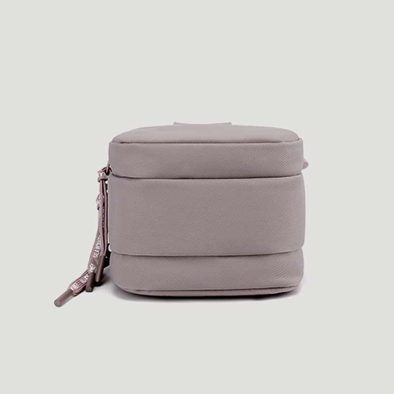 Umhängetasche mit dreifachem Reißverschluss für Damen, wasserdichte Mini-Reisehandtasche