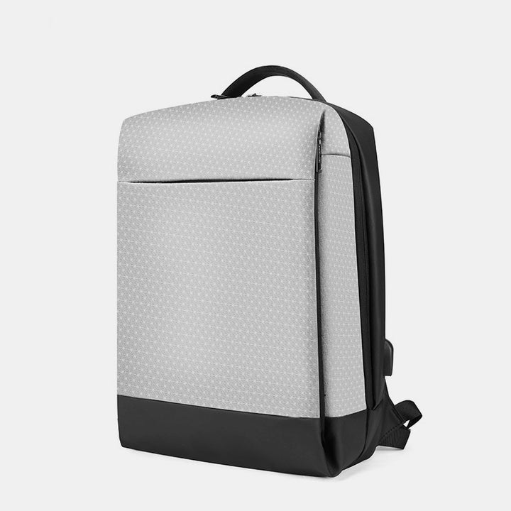 Wasserdichter Rucksack mit mehreren Taschen und USB-Ladefunktion