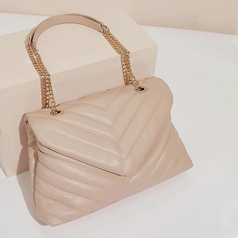 Umhängetasche für Damen, weiche Metallkette, V-förmige Kettenhandtasche
