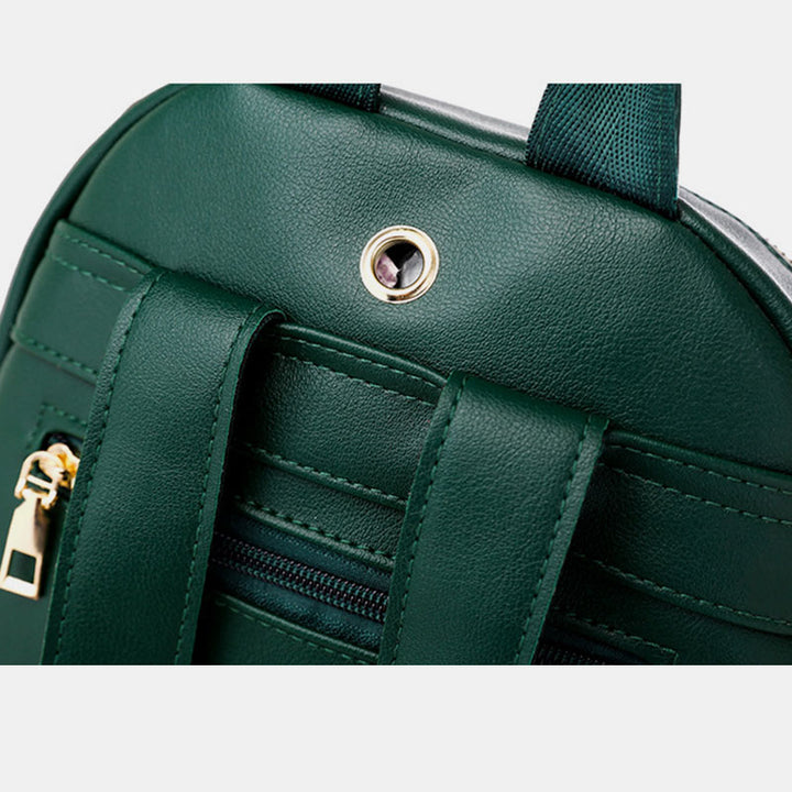Großer Rucksack mit Nieten