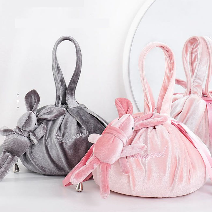Niedliche Schminktasche mit Kordelzug und Häschenohren, Aufbewahrungstasche aus Samt mit Stickerei