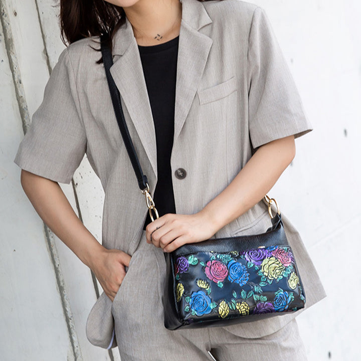 Umhängetasche mit Blumenprägung für Damen, klassische Ledergeldbörse