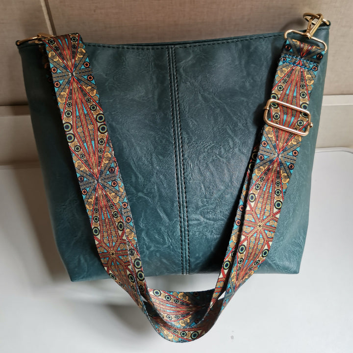 Retro-Umhängetasche für Damen mit breiten Riemen, raffinierte Tragetasche