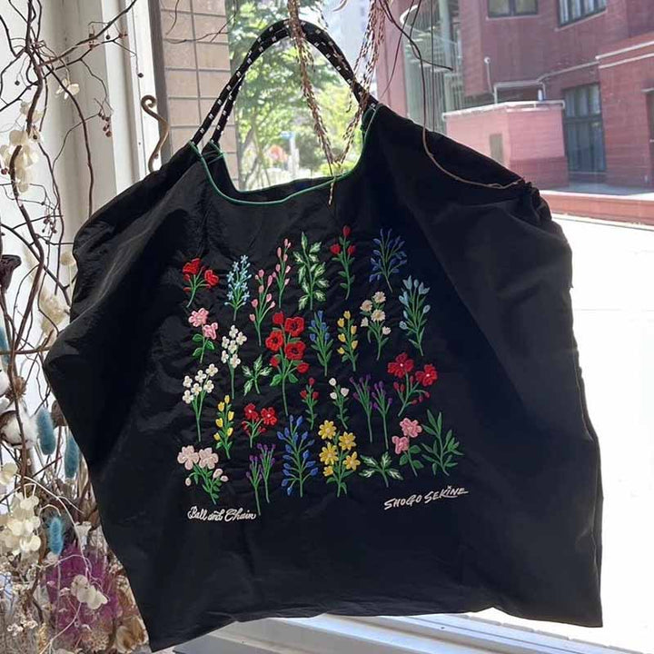 Handtasche mit Blumenstickerei, schwere Umhängetasche aus Nylon mit Kordelzug für Damen