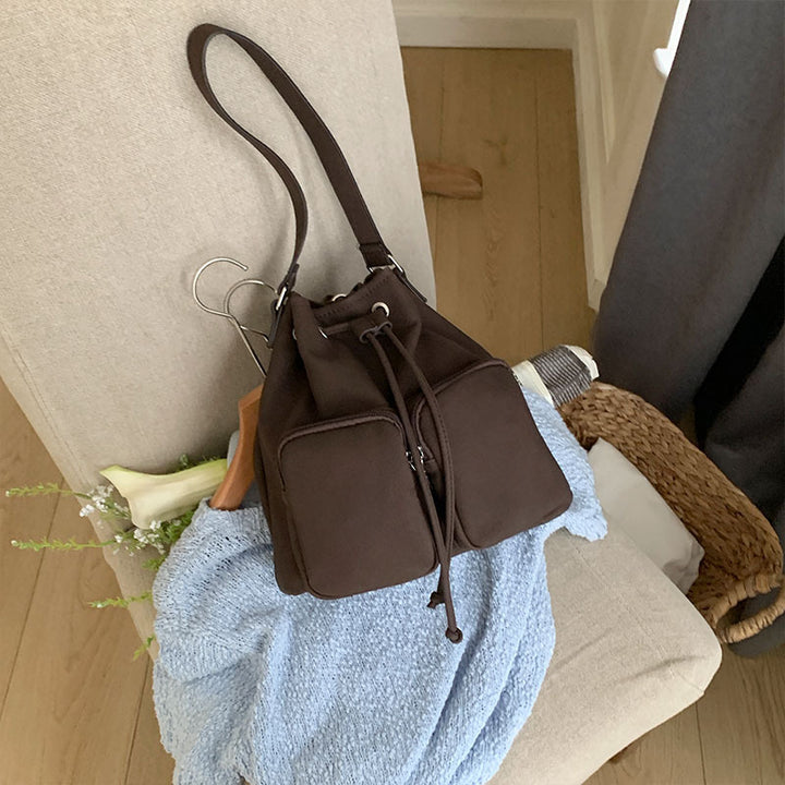 Beuteltasche mit Kordelzug für Damen, minimalistischer, wandelbarer Lederrucksack