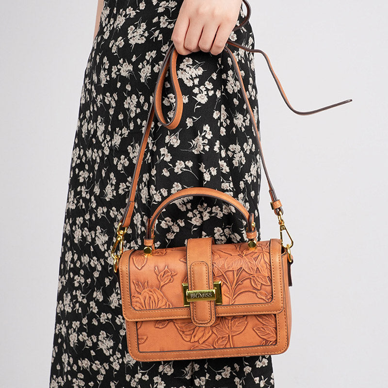 Quadratische Tasche mit Blumenmuster für Pendler, Clamshell-Handtasche aus Leder