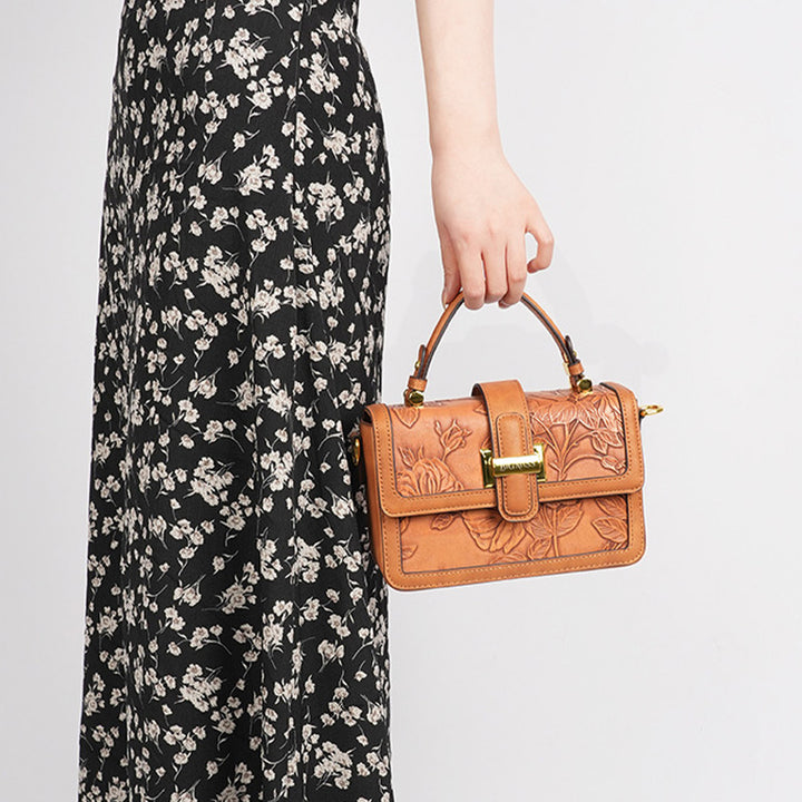 Quadratische Tasche mit Blumenmuster für Pendler, Clamshell-Handtasche aus Leder