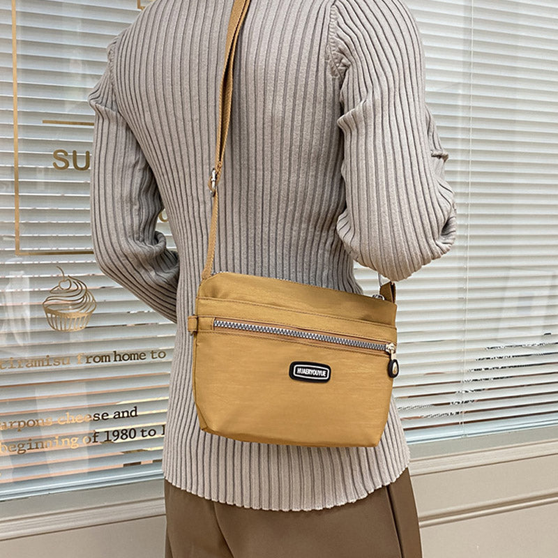Schlanke Umhängetasche für Damen, minimalistische, wasserdichte Schultertasche aus Nylon