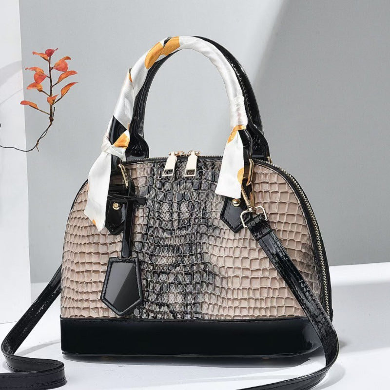 Handtasche mit Schlangenhaut-Optik und großer Kapazität, Umhängetasche in Muschelform