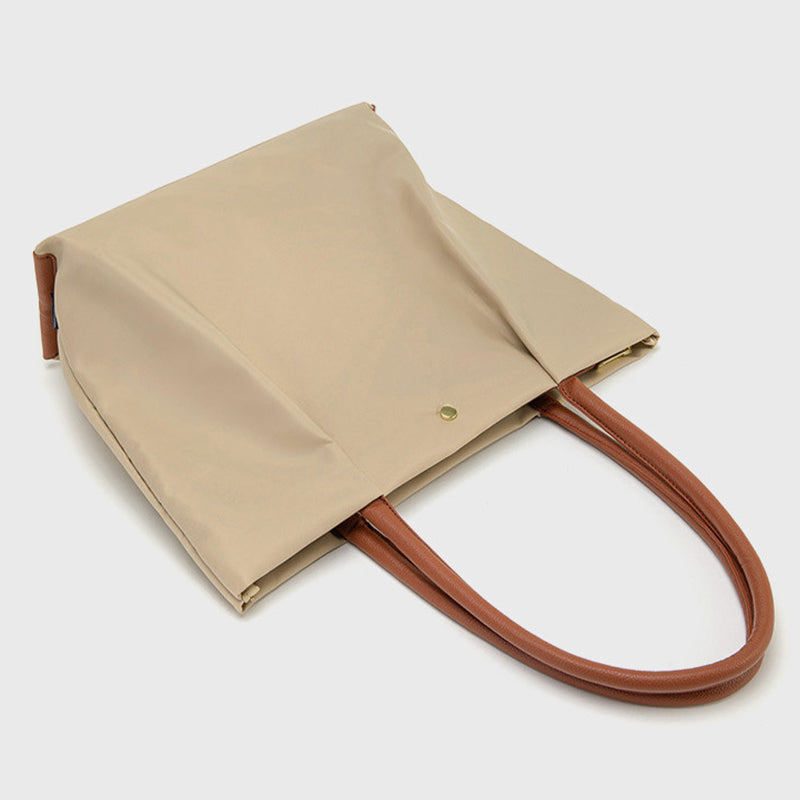 Tragetasche mit drei Fächern für Damen, minimalistisch, leicht, große Unterarmtasche