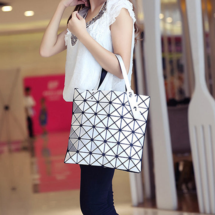 Geometrische Diamant-Umhängetasche, minimalistische, einfarbige Damenhandtasche - image 3