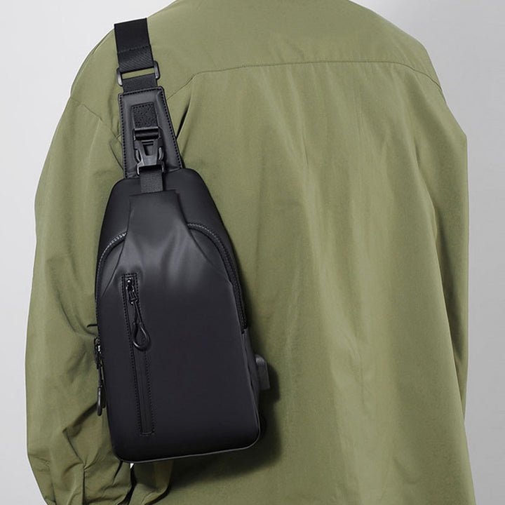 Mehrzweck-Slingbag, wasserdicht, Brusttasche für Herren mit USB-Ladegerät 