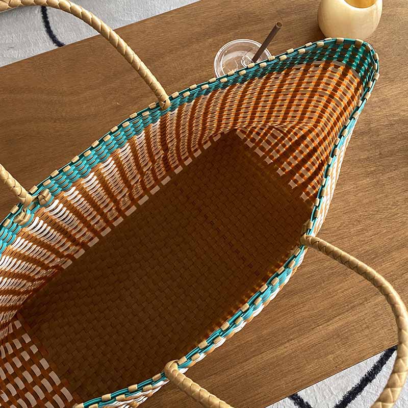Große Tragetasche für Damen, farblich passende Strandtasche aus Stroh