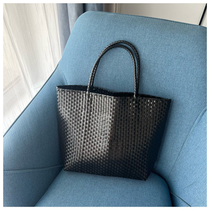 Einfarbige Strohtasche für Damen, Urlaubs-/Strandhandtasche - Schwarz - Groß - image 15