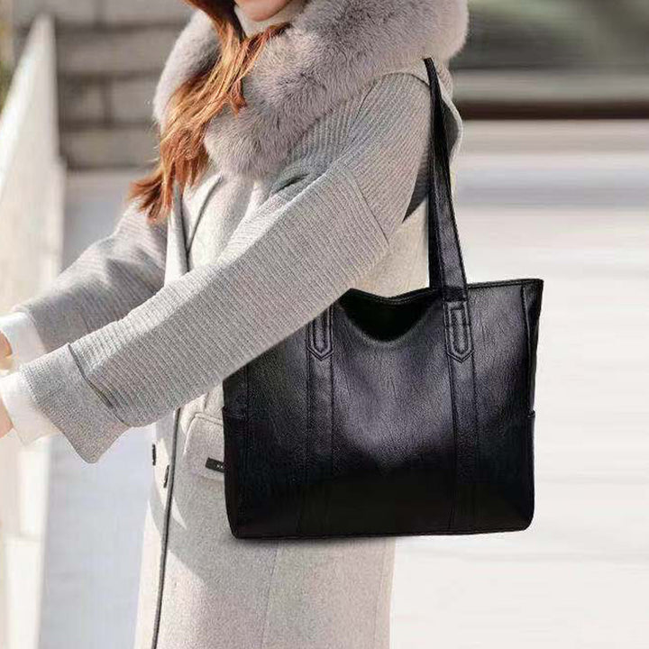 Große Tragetasche aus weichem Leder für Damen