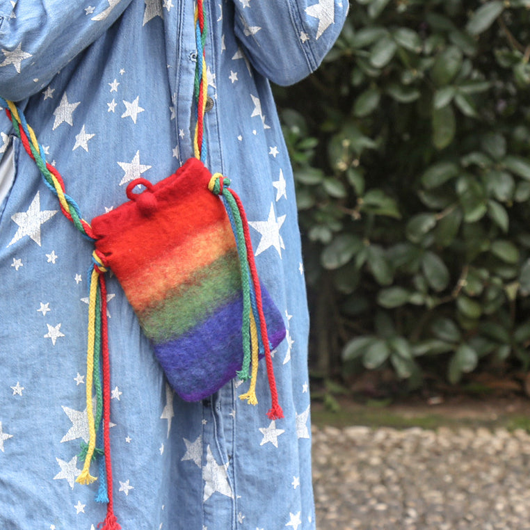 Regenbogen-Telefontasche aus Wollfilz für Frauen, süße Umhängetasche