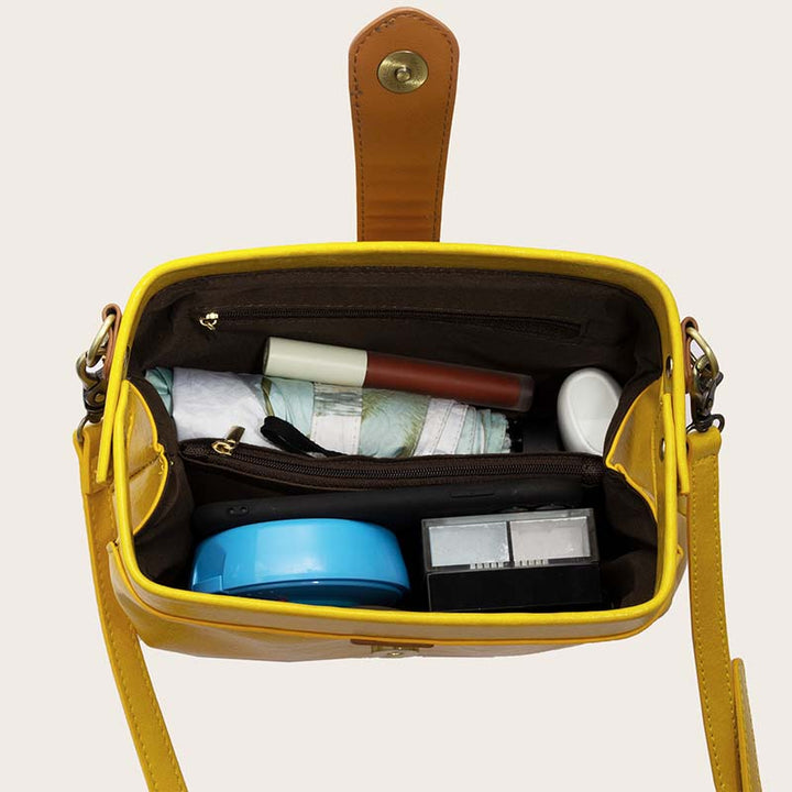 Vintage Horizontale Bürotasche Glänzendes pflanzlich gegerbtes Leder Umhängetasche