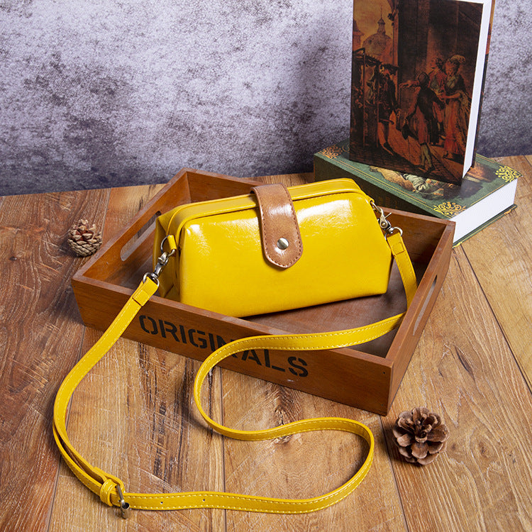 Vintage Horizontale Bürotasche Glänzendes pflanzlich gegerbtes Leder Umhängetasche