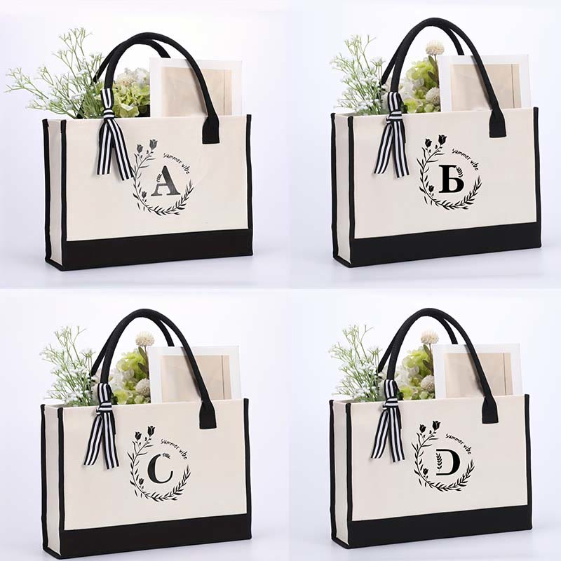 Personalisierte Einkaufstasche aus Canvas mit Blumenmuster und Initialen