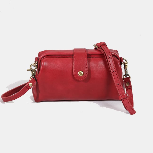 Retro-Handtasche aus echtem Leder mit einzigartiger Öffnung