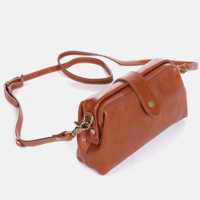 Retro-Handtasche aus echtem Leder mit einzigartiger Öffnung