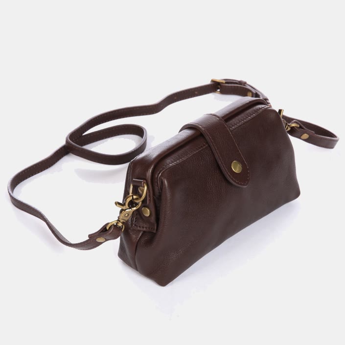 Retro-Handtasche aus echtem Leder mit einzigartiger Öffnung