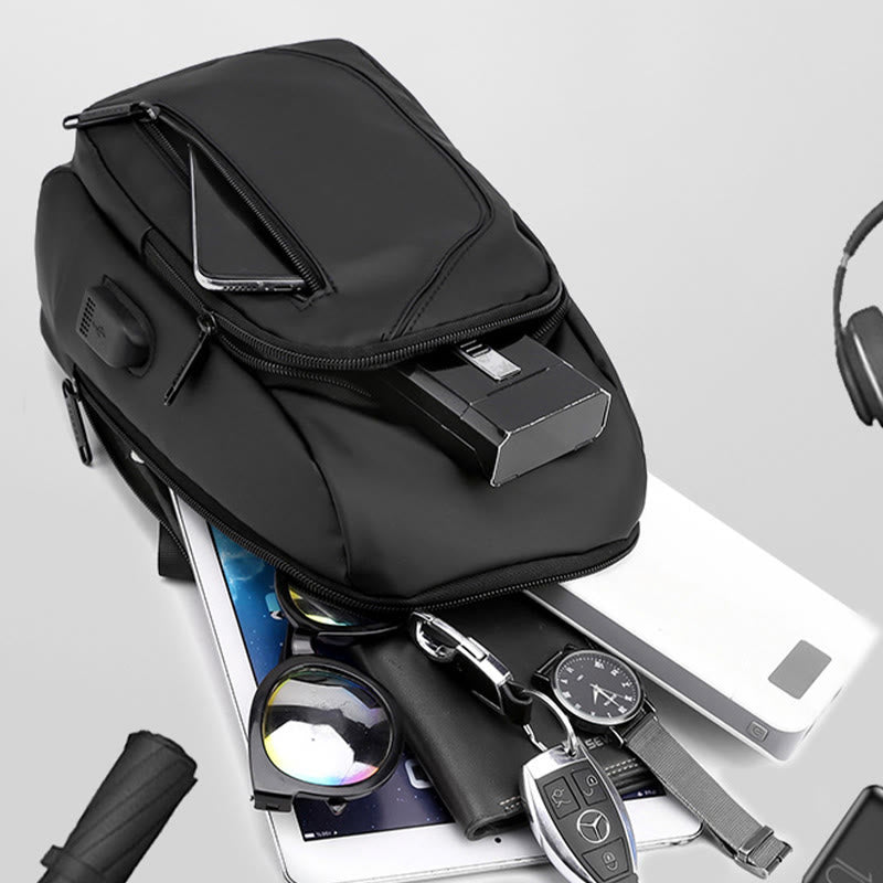 Wasserdichte, lässige Schultertasche mit USB-Ladeanschluss