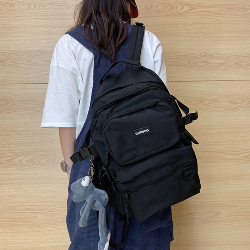 Mehrfachtaschen-Rucksack in einfarbigen Farben für Reisen und Schule für Teenager