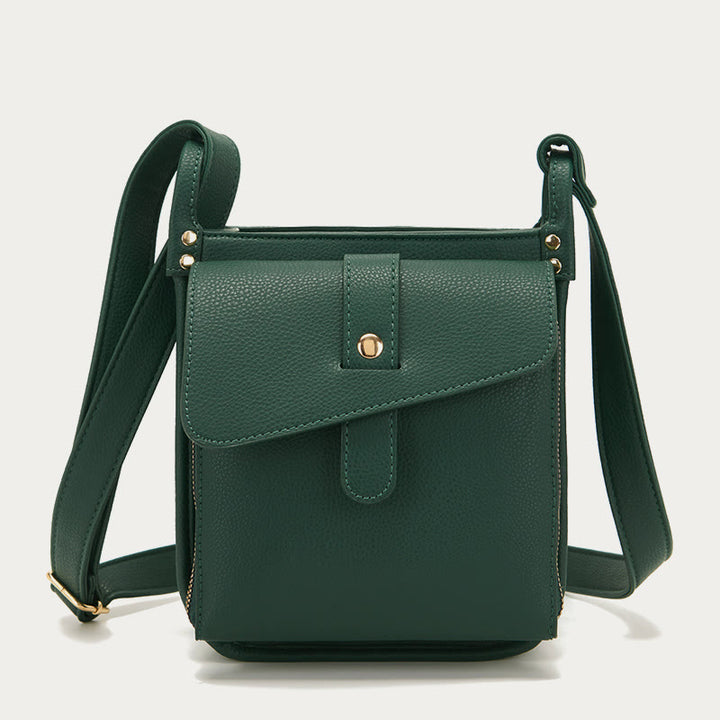 Kleine Umhängetasche aus weichem, gekrispeltem veganen Leder im Vintage-Stil mit mehreren Taschen