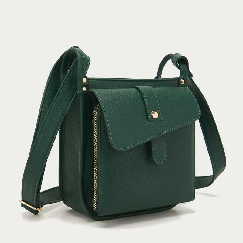 Kleine Umhängetasche aus weichem, gekrispeltem veganen Leder im Vintage-Stil mit mehreren Taschen