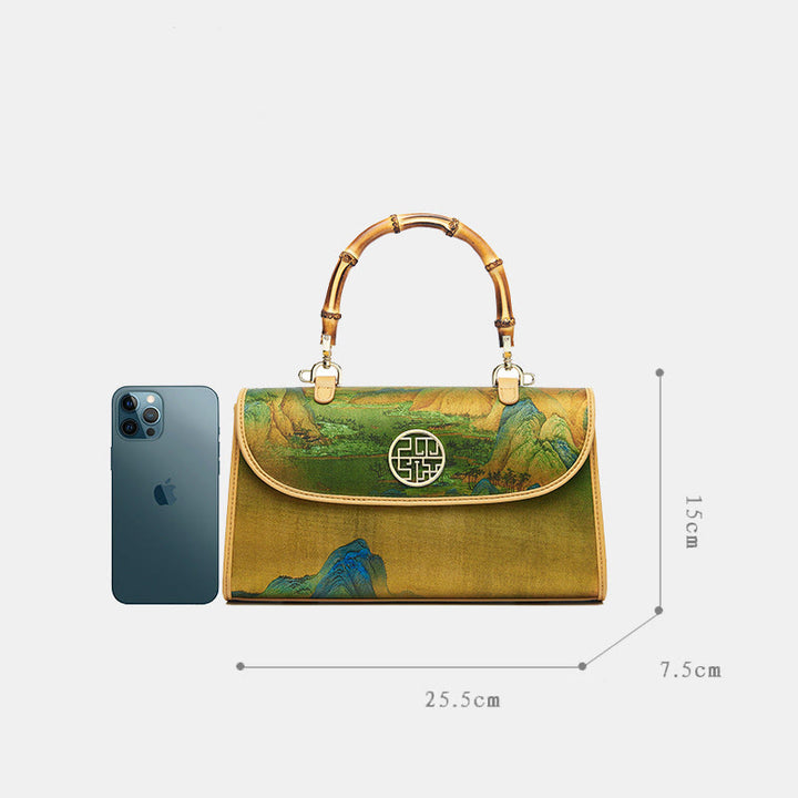 XiangYunSha Abendtasche aus Seide mit Bergmalerei und Bambusgriff