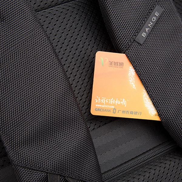 Business-Reise-Rucksack mit großem Fassungsvermögen für Männer, passend für 15,6-Zoll-Laptops