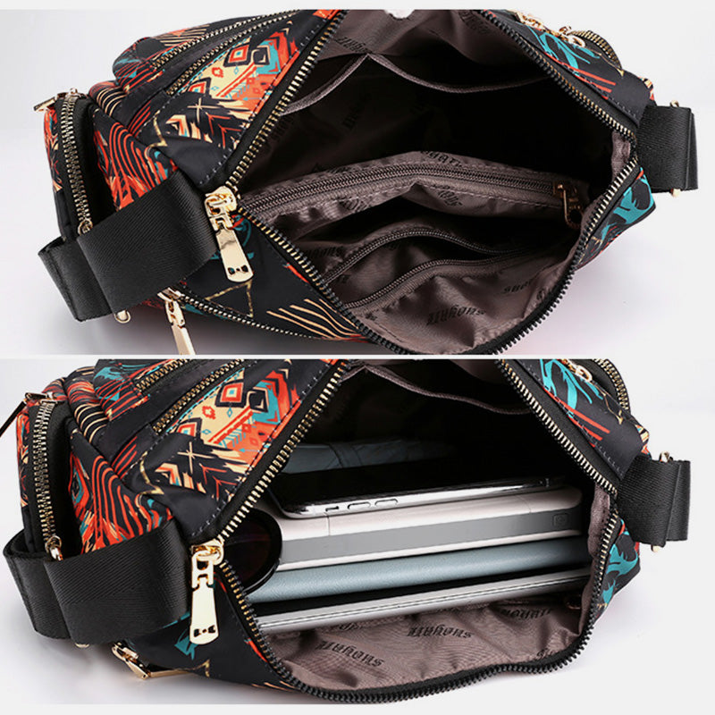 Leichte Umhängetasche mit Blumendruck