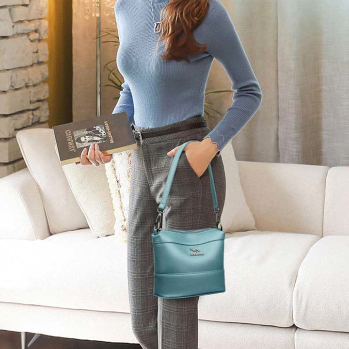 Leder-Beuteltasche für Damen, kleine Umhängetasche mit Crossbody-Gurt