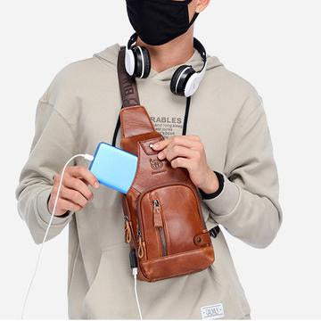 Schultertasche aus echtem Leder mit USB-Ladefunktion