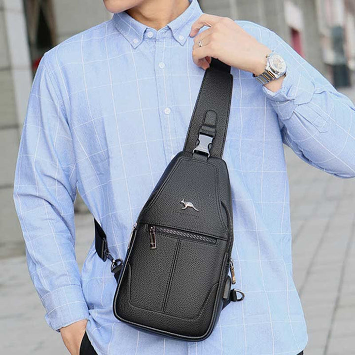Sling-Brusttasche aus Leder mit mehreren Taschen für Männer mit USB-Ladeanschluss