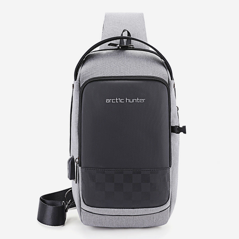 Große, diebstahlsichere, wasserdichte Schultertasche mit USB-Ladefunktion