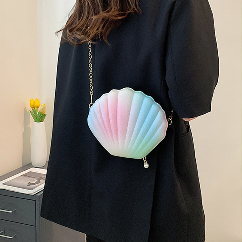 Umhängetasche für Damen mit Muschelmuster und Lederstruktur
