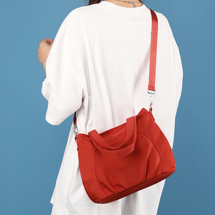 Leichte Umhängetasche aus Nylon mit mehreren Taschen und Reißverschlusstasche für Damen